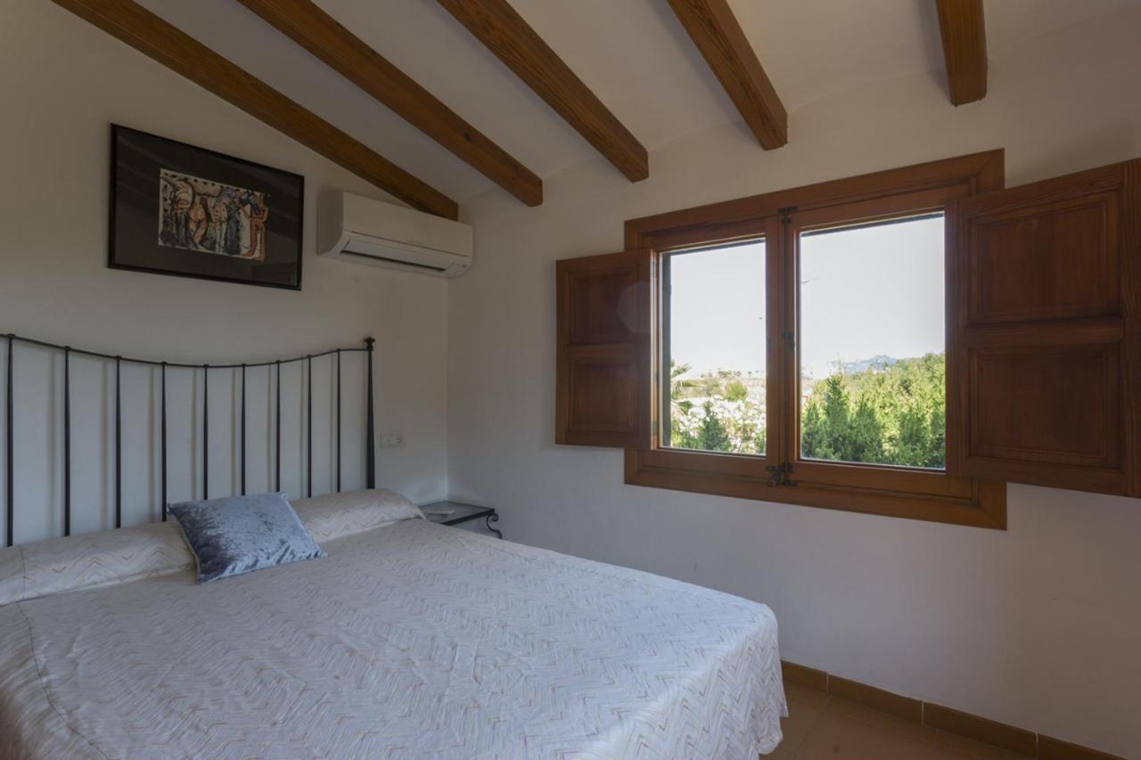 Villa Elegant In With Private Pool